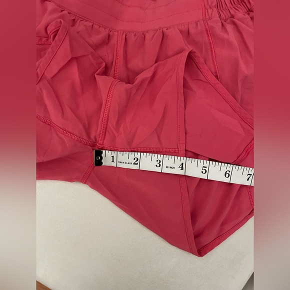 Lululemon Hotty Hot Shorts 4” Lined Heartthrob Size 8 - Picture 8 of 13